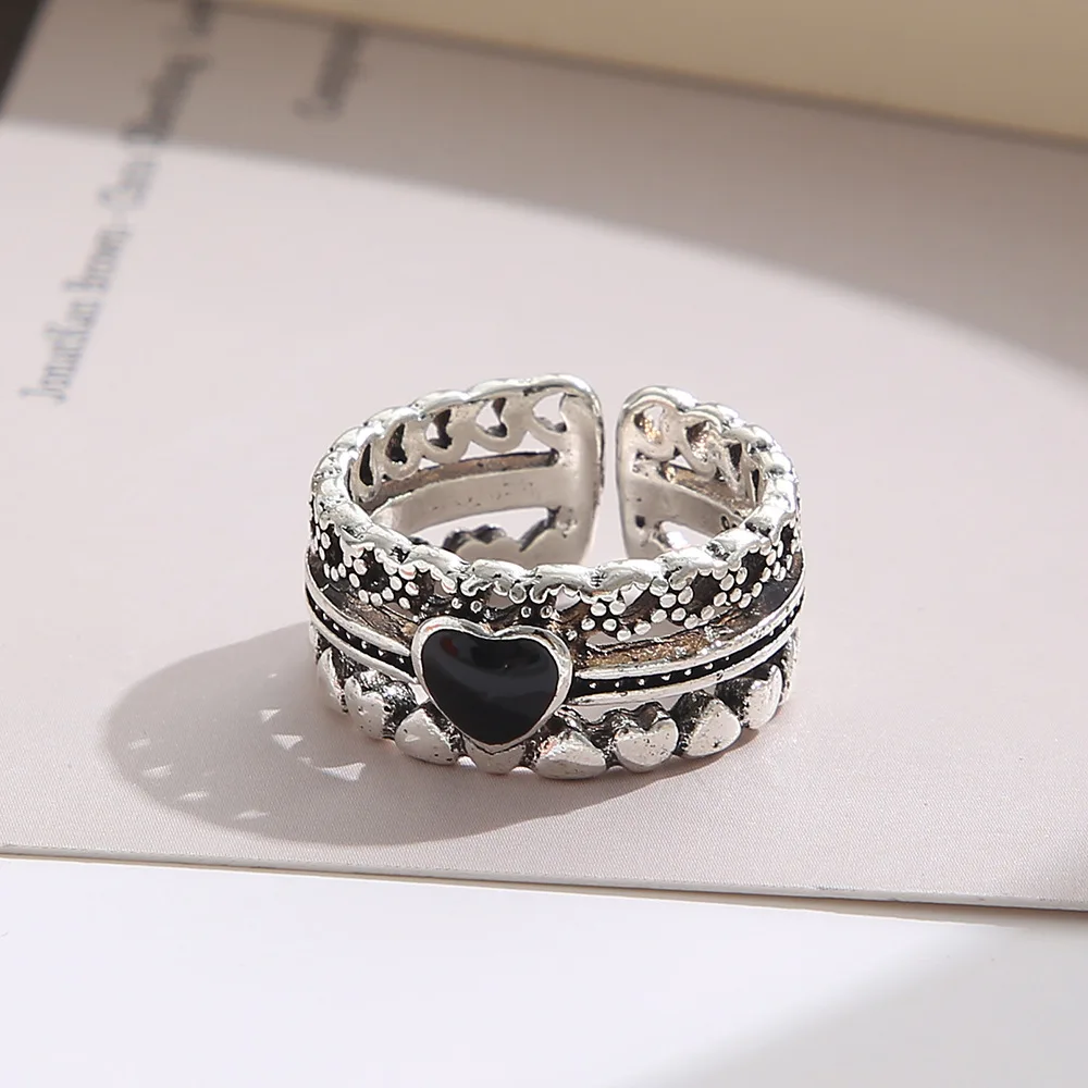 

Retro Heart Silver Plated Open Ring For Women Adjustable Distressed Black Heart Fishion Figer Jewelry Ring Birthday Gift