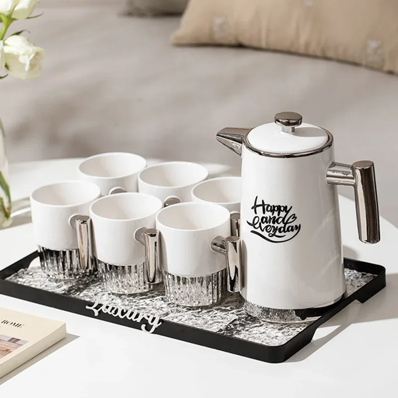 

Роскошный Серебристый и белый керамический набор для воды, Подарочная коробка, наборы для английского послеобеденного чая и кофе, кувшин для холодной воды, чашка, посуда для напитков, украшения