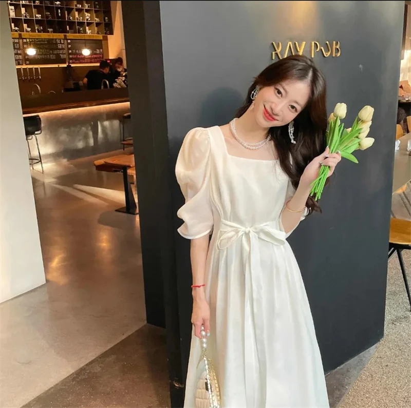 

Simple Lace-up Bow Dress 2022 Summer New Women's French Elegant Temperament Square Collar Dress Vintage Party Robes D834