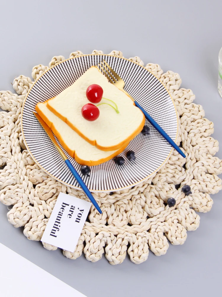 Round Rattan Placemats Corn Bale Weaving Table Mat Hand Weave Cushion Insulation Cup Coasters Straw Bowl |