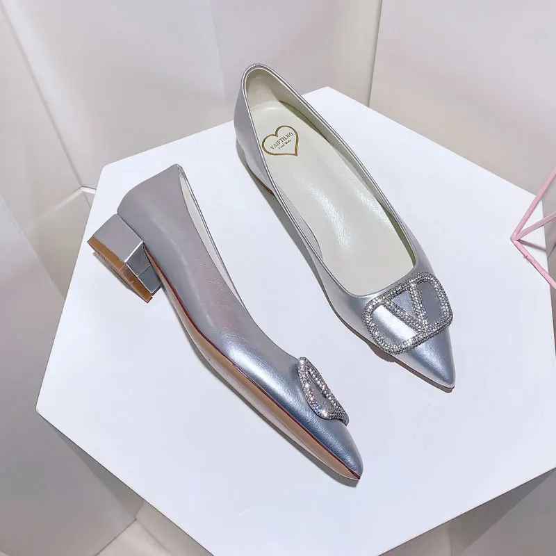 Elegant Woman Shoes With Low Heel Designer Rivets Brand Pumps Pointed Toe High Heels Shoes Comfortable Chunky Heel Office Shoes