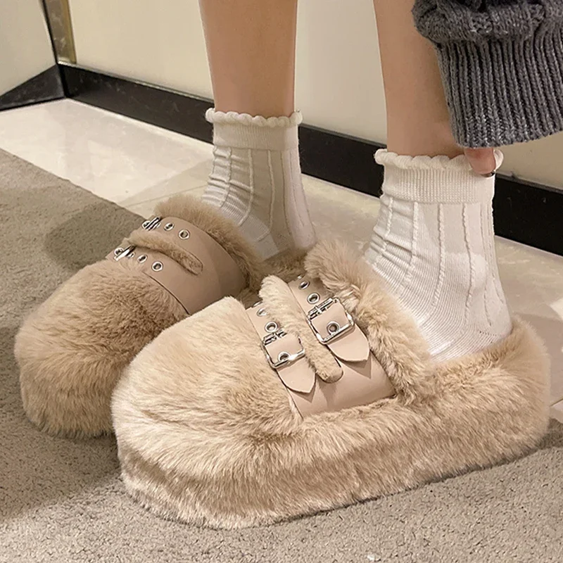 

Женские меховые шлепанцы, повседневная обувь на плоской платформе, сапоги без задника, теплые зимние сапоги, новинка 2024, дизайнерские модные плюшевые женские сапоги