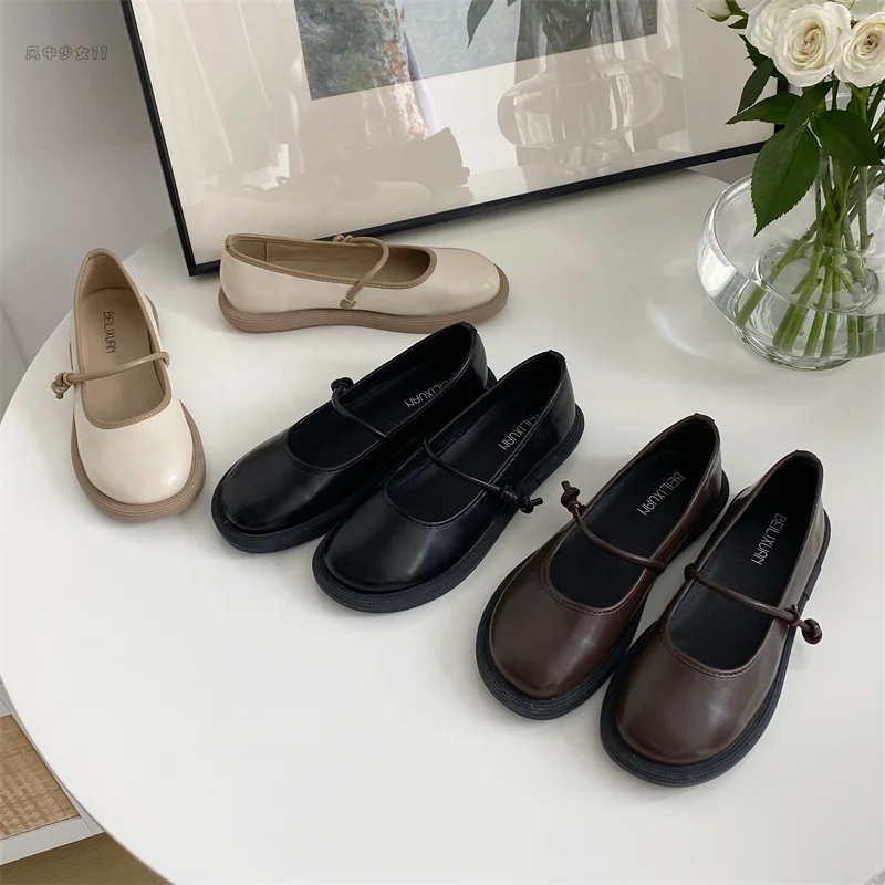 

Женские туфли-оксфорды на плоской подошве, с круглым носком