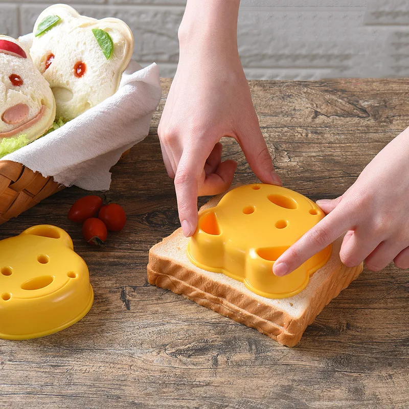 

DIY Cute Cartoon Animals Toast Mold Bear Rabbit Car Cake Bread Sandwich Mold Creative Bread Cut Bakery Accessories Gadgets