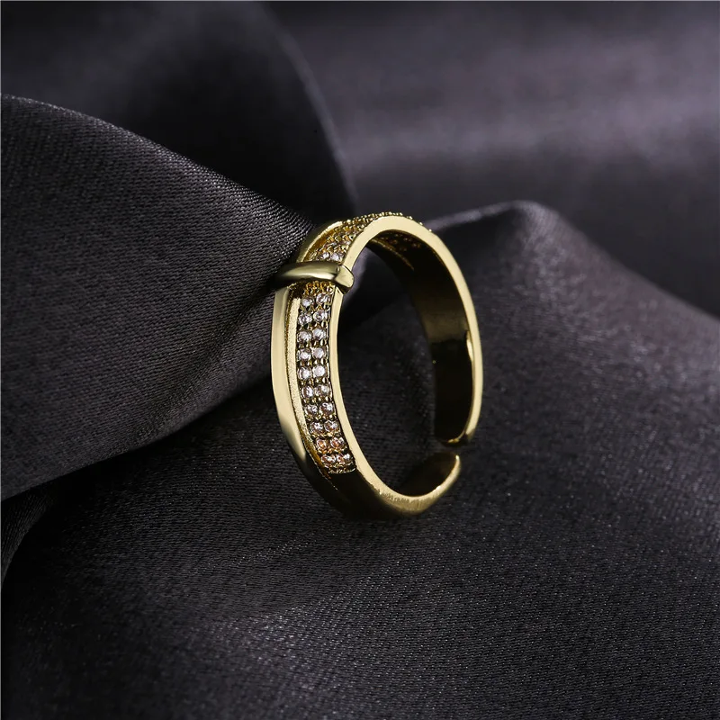 

Лидер продаж, Новая Европейская и американская мода, простые геометрические открытые рельефные медные покрытые настоящим золотом