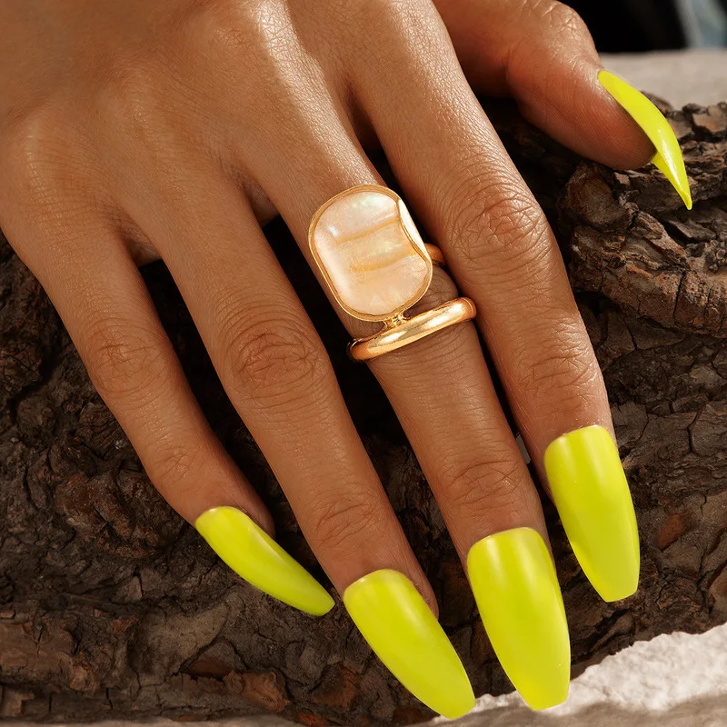 

New 2022 Personality Cold Wind Alloy Ring INS Marble Pattern Beige Ring