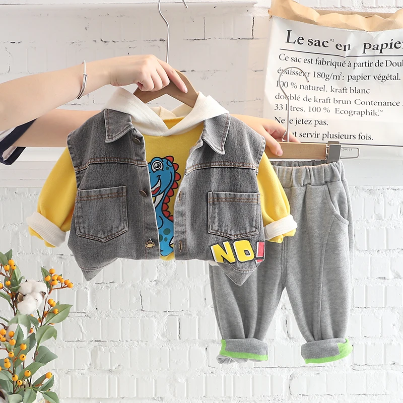 

Baby Boy Clothes Infant Outfits New Spring Autumn Toddler Denim Vest+Dinosaur Hooded Tops+Pants 3pcs Sets for Kids Girl Clothing