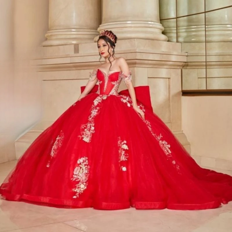 Красное платье с корсетом открытыми плечами мексиканское Quinceanera 2021 бальное для