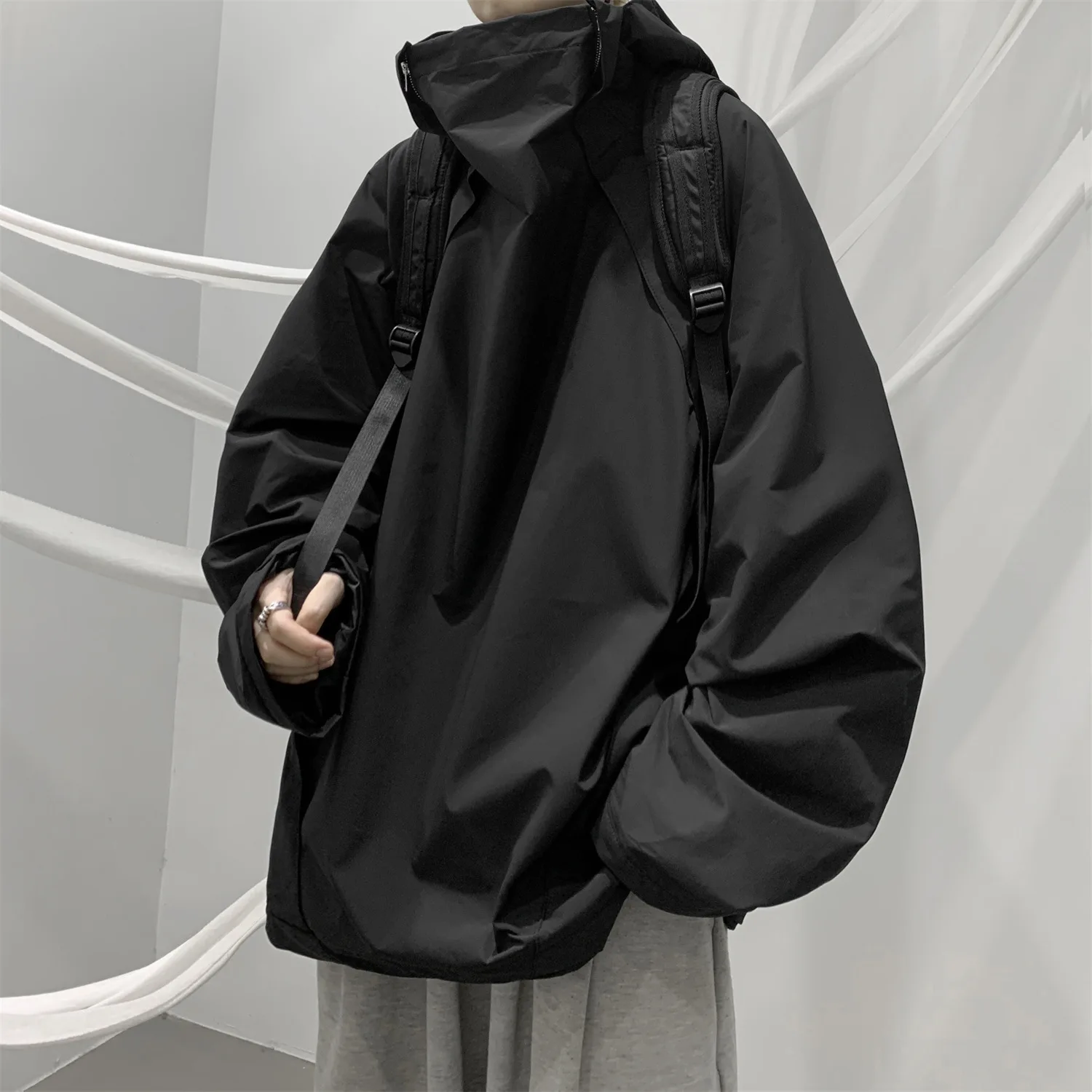 

Fashion Winter Jacket Men's Hooded Jacket Waterproof Mountaineering Coat