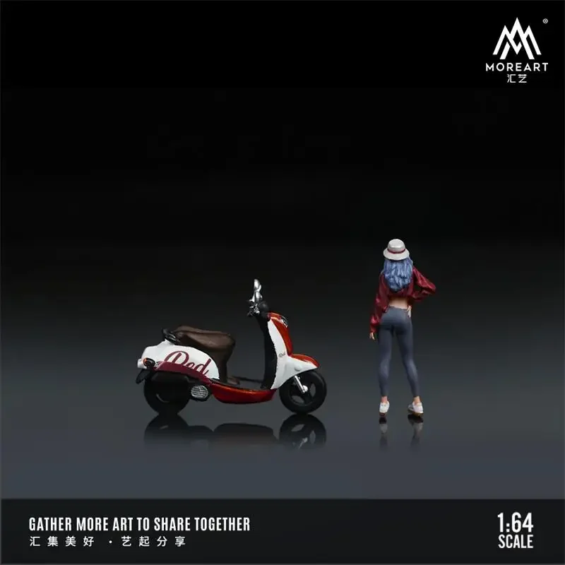 Moxtoys 1:64 Ретро скутер белый и красный набор фигурок