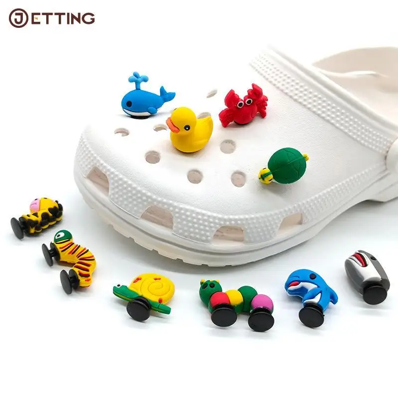 

3D Shoe Charms Cute Dinosaur Duck Bunny Croc Jeans Shoe Decoration Kawaii Frogs Bees Garden Sandal Accessories Kids Gift 1PCS