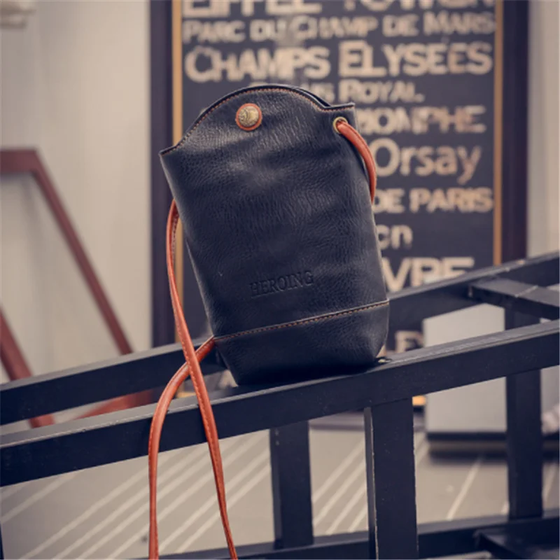 

2022 New Arrival Women Shoulder Bag PU Leather Softness Small Crossbody Bags for Woman Messenger Bags Mini Clutch Bag Solid Bag