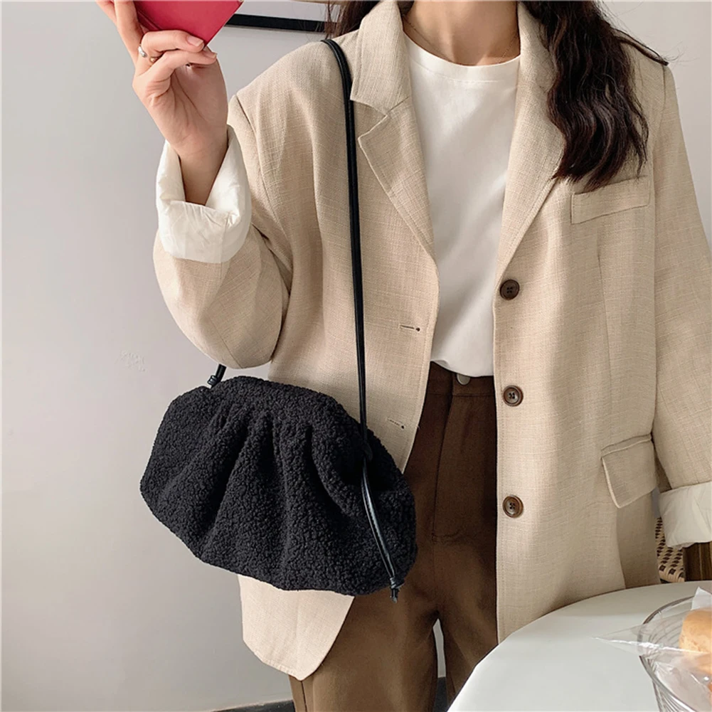 

Women Fuzzy Cloud Bag Versatile Furry Shoulder Bag Casual Fluffy Tote Handbag Soft Fashion Fall Winter Purse