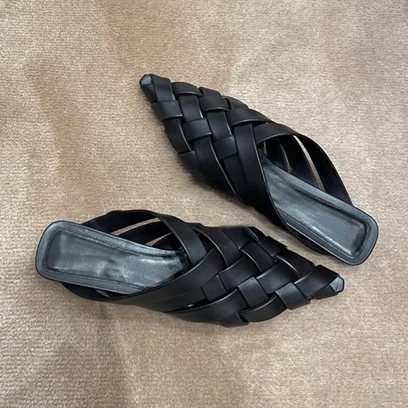 Elegant Women's Slippers 2023 Summer Sandal for Women Luxury Brand Female Outwear Footwear Fashion Shallow Pointed Slides Ladies