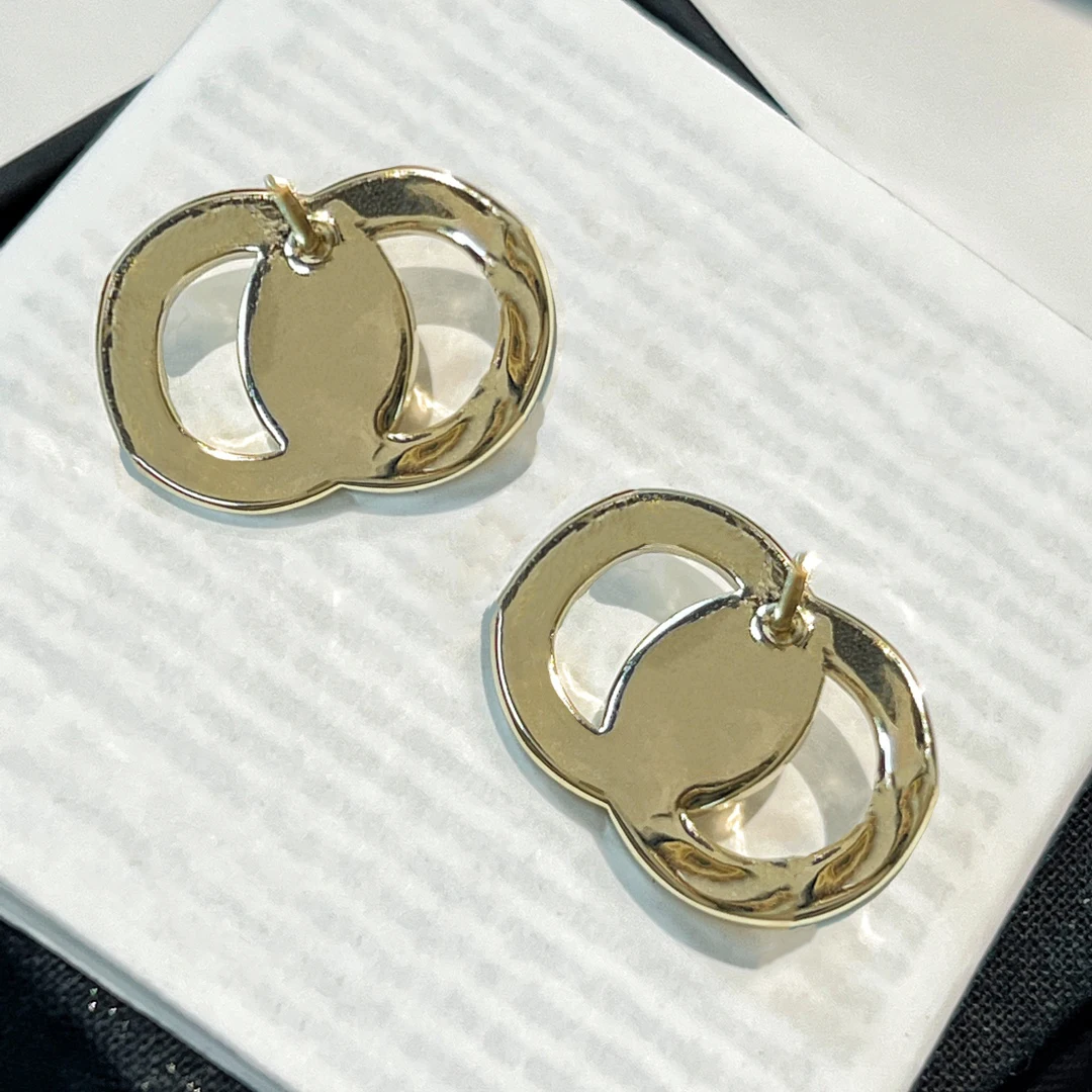 

NIGO Free Shipping Fashion Ladies Letter Stud Earrings Accessories Jewelry #nigo89569