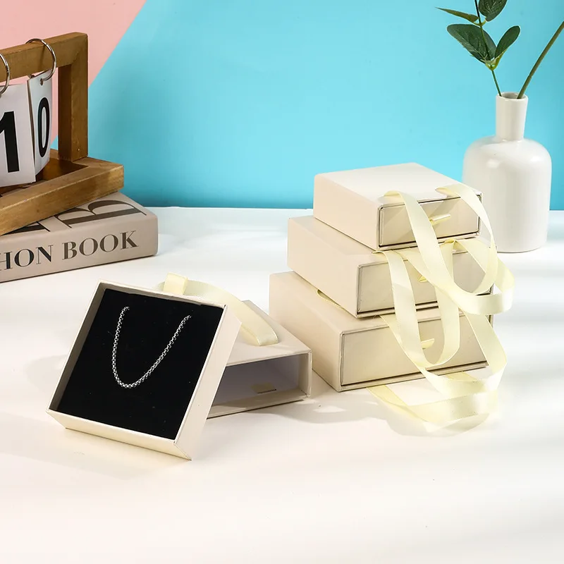 

Пустые коробки для украшений из крафт-бумаги, набор из 5 штук