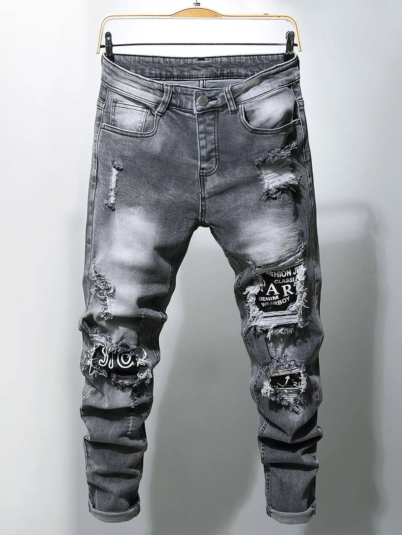 

Men Letter Patched Ripped Jeans