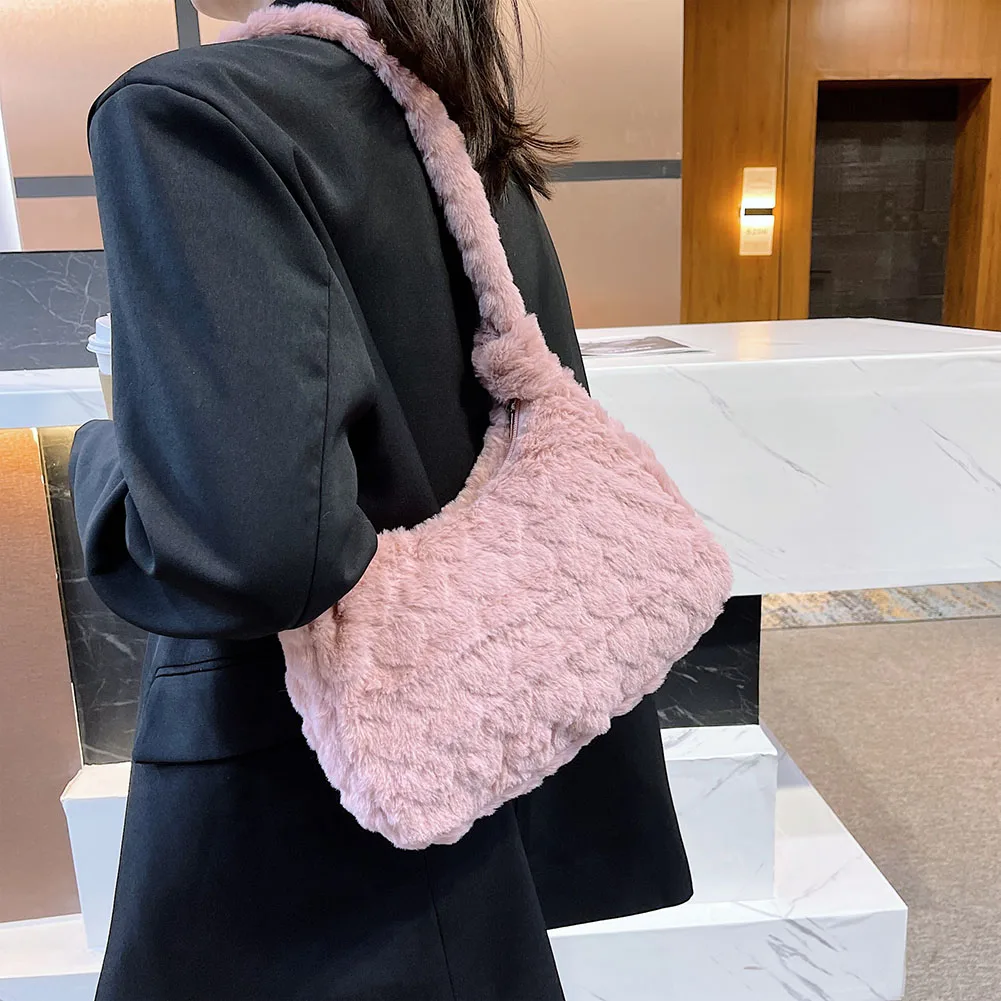 

2021 INS Fashion Women Plush Flower Pattern Shoulder Bags Elegant Female Underarm Bags Faux Fur Handbag Furry Fluffy Tote Bags