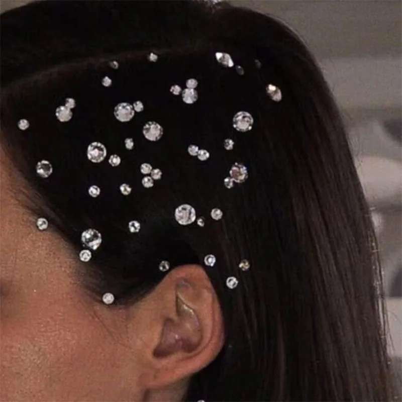 Рисунок 4 - Новые яркие наклейки для лица