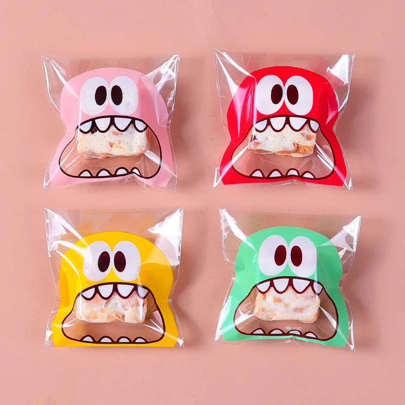 

100Pcs 7x7cm/10x10cm Plastic Cartoon Self-Adhesive Cartoon Bakery Packaging Cookie Snack Candy Bags