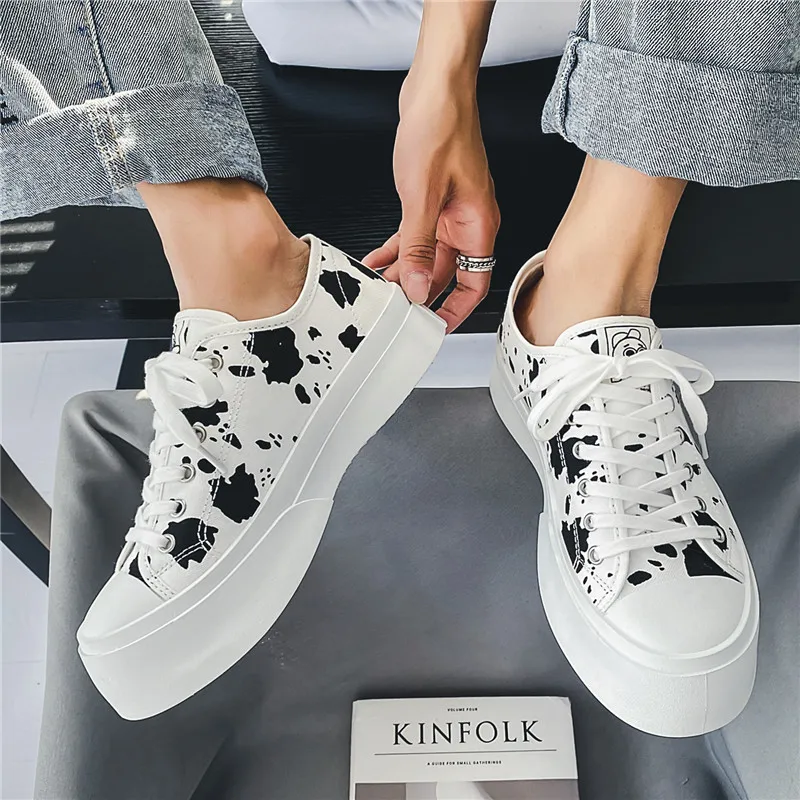 

Spring Summer Fashion Men Canvas Shoes Low Upper Lace-up Casual Leisure Men Shoes Sneakers Students Vulcanize Shoes Flats