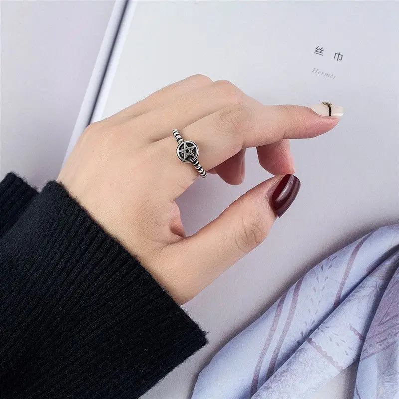 

New Vintage Adjustable Ring Womens Jewellery Gift Adjustable Round Cross Fashion