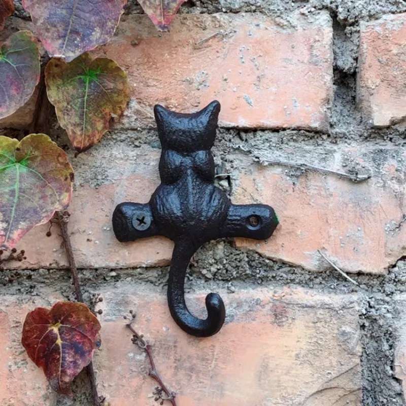 Retro Cast Iron Hooks for European American Rural Areas Wall Decorations Clothes and Hats Hooks Small Cat Wall Hooks