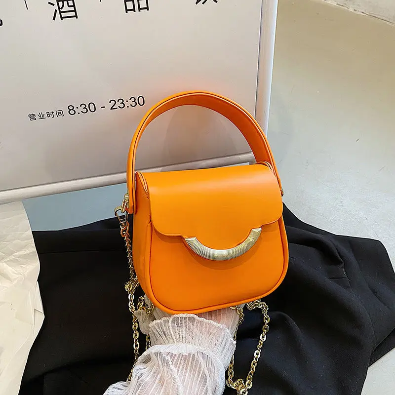 

Women Fashion Chain Shoulder Messenger Bags Orange Color Niche Design Handbag Ladies Summer Casual All-match Small Square Pouch