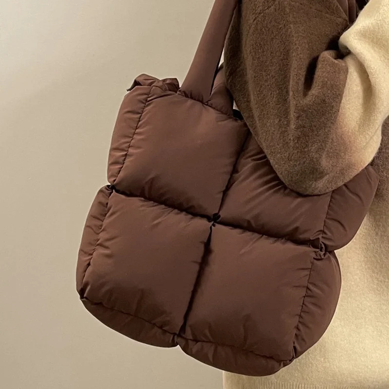 

2021 Winter Fashin Quilted Women Shoulder Bag Nylon Down Cotton Ladies Handbags Top Handle Satchels Solid Color Sac Femme
