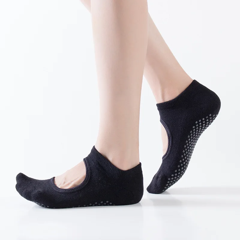 

Ladies Open Back Square Slip Yoga Socks Is Also A Pair of Dispensing Terry Square Slippery Dance Socks Is Comfortable Breathable