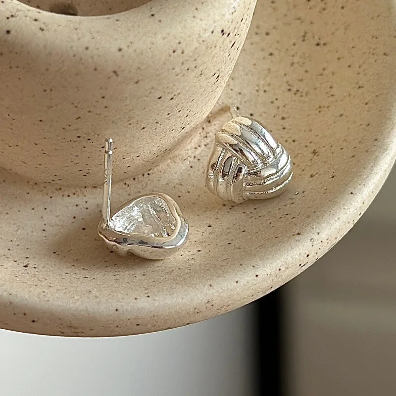 Серебряные серьги-узелки S925 от Cciris.Com: корейский винтажный минималистичный дизайн, изящные украшения оптом для женщин (art.: 3920da1adbdc3) - 3920da1adbdc3