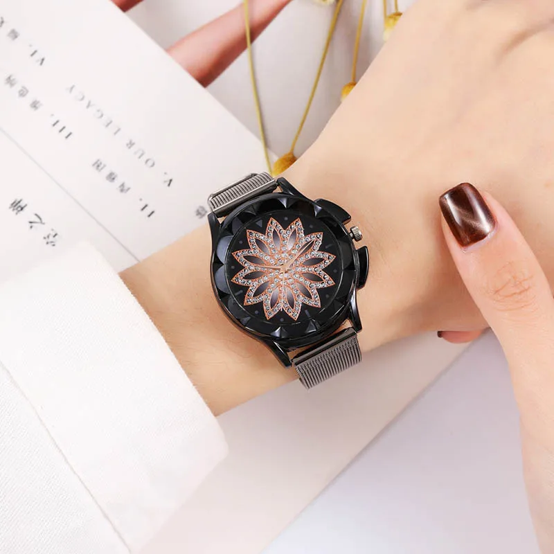 2023 New Hot Leisure Simple Flower Shape Time Running Dial Women's Quartz Watch Girlfriend Fashion Exquisite Gift