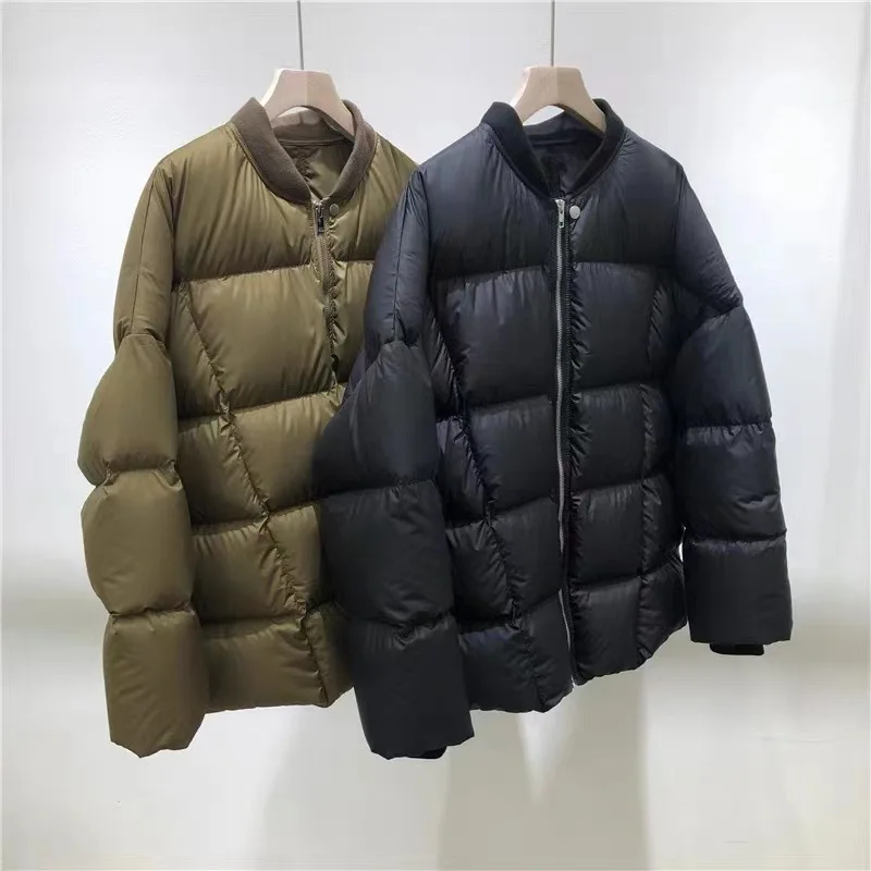 Рисунок 6 - Женский пуховик с воротником-стойкой