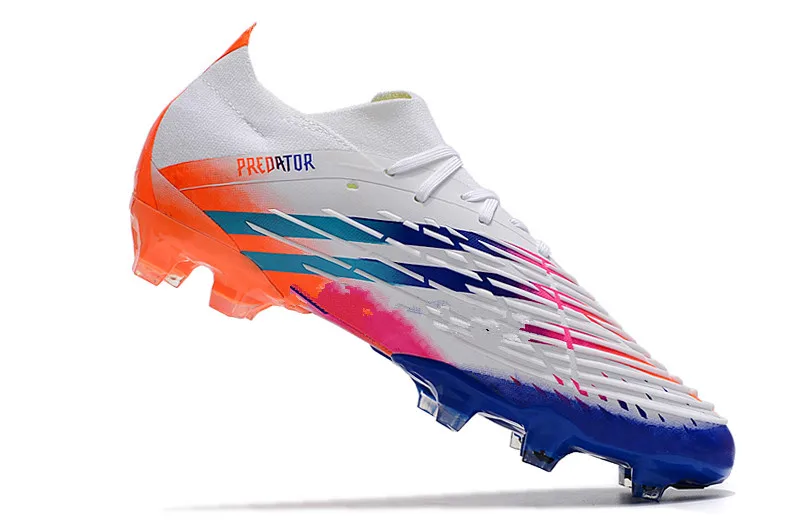 2022 Mens Soccer Shoes FG Red/Core Black/Solar Red For High Quality Cleats Football Boots Tacos de futbol