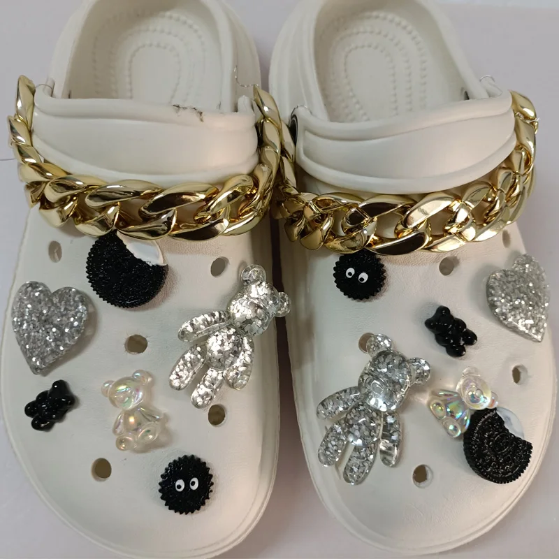 

Trend Hot Sale Shoes Charms for Croc Quality Chain Garden Shoe Accessories Finished Product Croc Charms Designer Fashion DIY