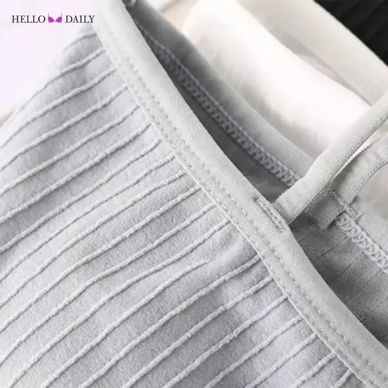 Бесшовная женская майка