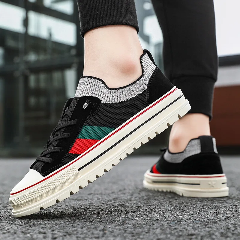 

2022 Spring and Summer New Flying Woven Socks Mouth Breathable Sports Casual Sneakers Low-top Catwalk Fashion Live Broadcast Qua