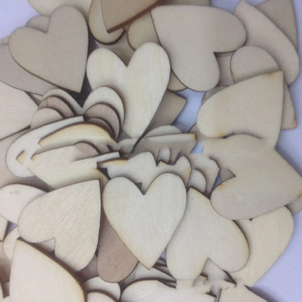 

50PCS 28MM Wooden Love Heart Shape Slices Blank Name Tags Unfinished Wood Cutout Labels Art Craft for Wedding Party