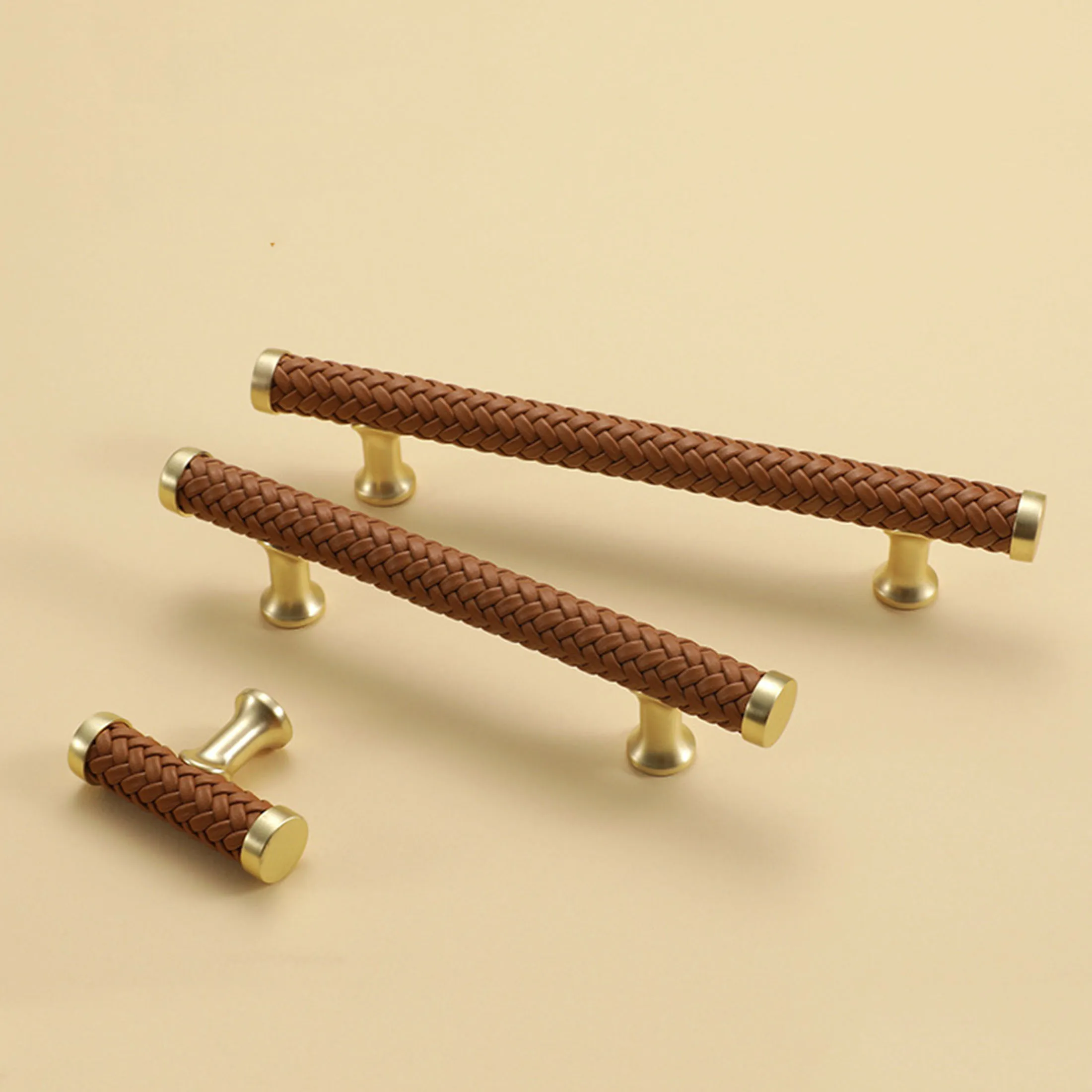 Кожаные черные ручки для шкафа ручной работы, шкаф для спальни, комод, ручки, легкий книжный шкаф, дверные ручки, Т-образная мебельная фурнитура