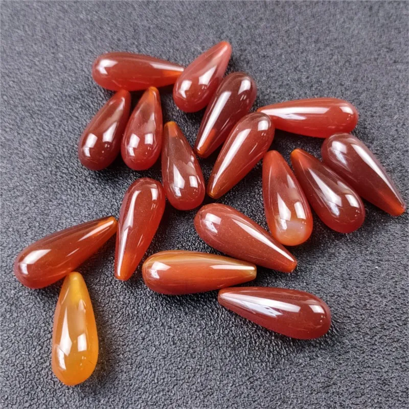 Мужская шпилька из красного агата