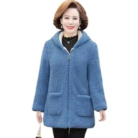 middle aged elderly womens lamb wool coat 2022 new winter plus velvet cotton jacket loose mid length female hooded overcoat