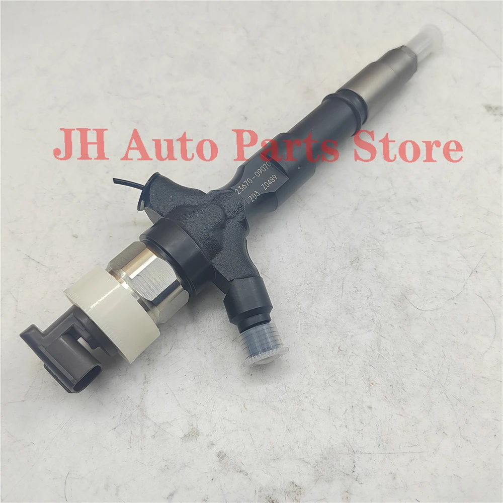

JH Brand New Diesel Common Rail Injector For Toyota Hilux Hiace 23670-09070 2367009070 23670-0L050 095000-8290 095000-8220