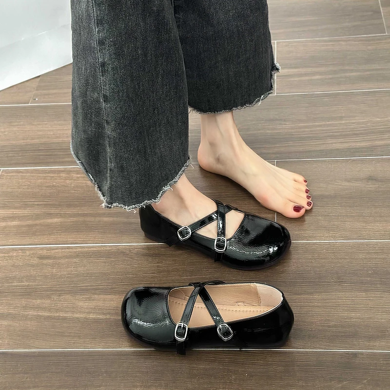 

Shoes for Women 2023 New Round Head Women's Flats Outdoor Loafers Solid Buckle Shoes Female Casual Flat Shoes Zapatos De Mujer