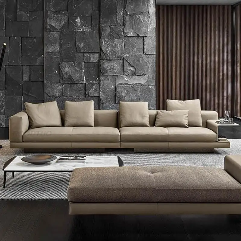 Рисунок 2 - Диван из натуральной кожи в итальянском стиле