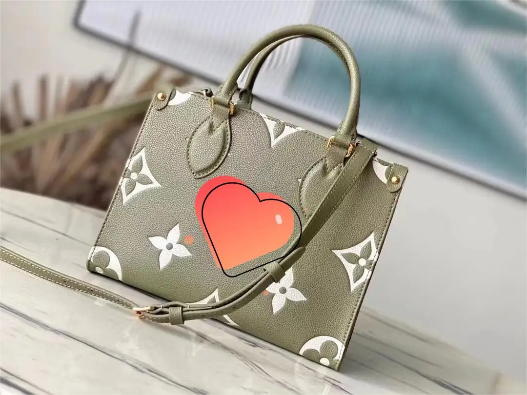 

European and American fashion luxury new leisure trend senior brand temperament versatile real leather women's bag