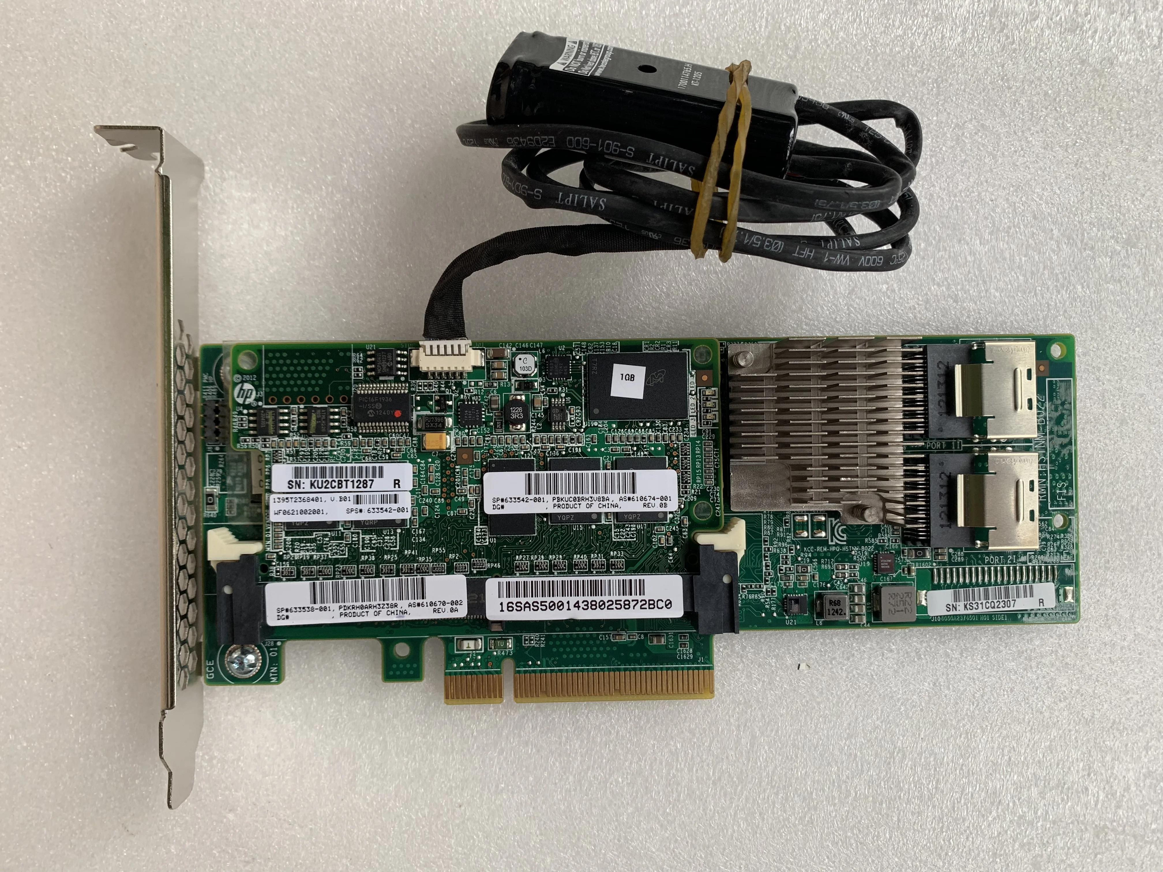 Карта контроллера SAS Smart Array P420 1 ГБ/2 ГБ FBWC 6 ГБ 2 порта Карта контроллера SAS Smart Array P420 1 ГБ/2 ГБ FBWC 6 ГБ 2 порта