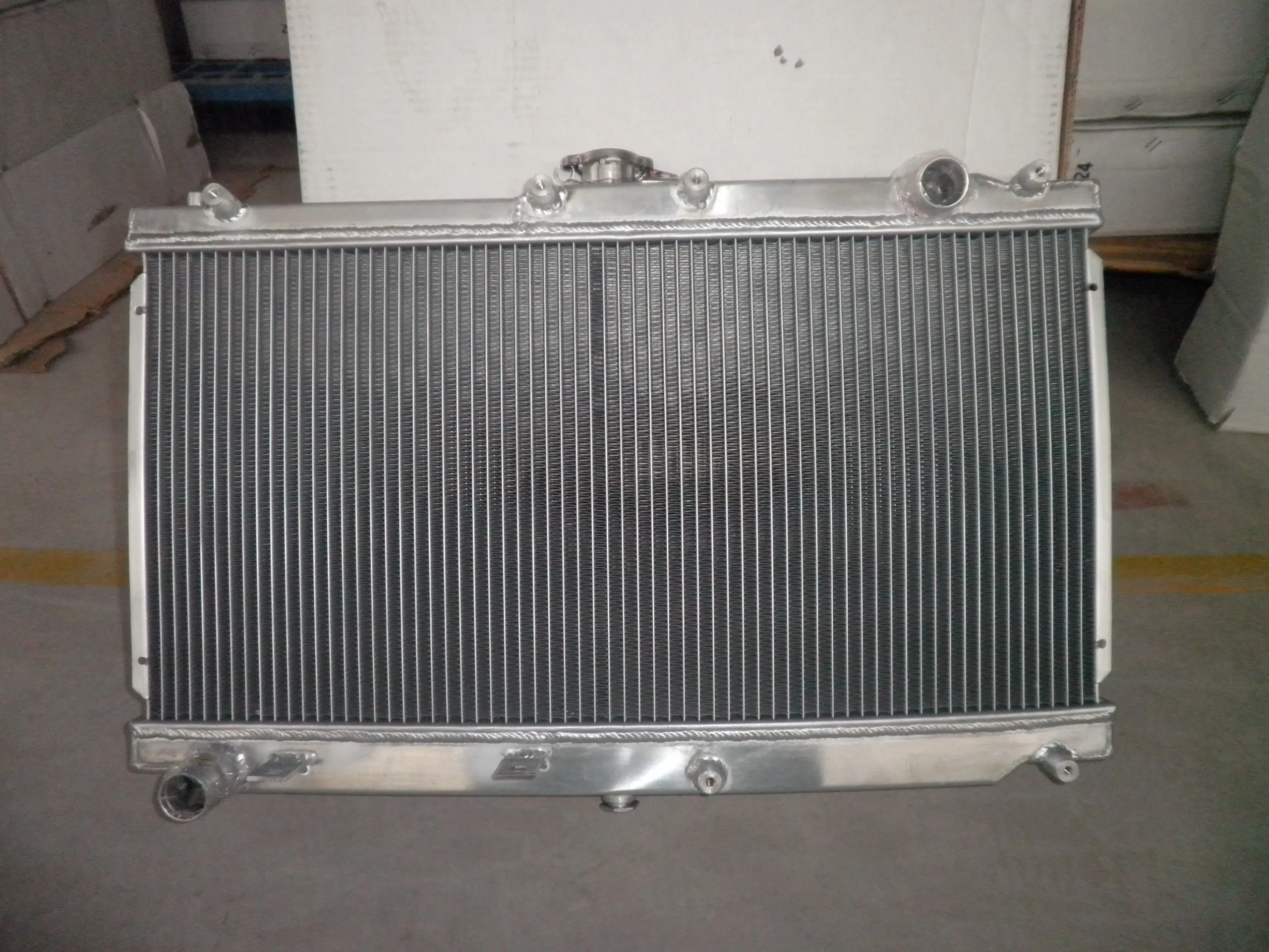 

2 Row Aluminum Radiator For 1999-2005 Mazda Miata MX5 1.8L Manual Transmission 2000 2001 2002 2003 2004