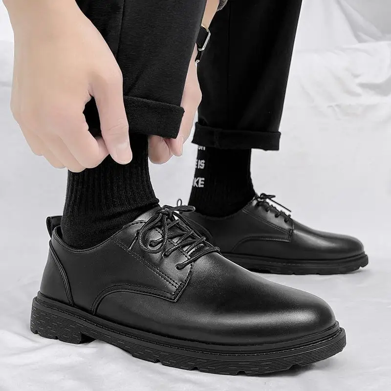 

Кожаные туфли мужские деловые формальные повседневные Весенние Новые дышащие увеличивающие рост стельки свадебные туфли для жениха Молодежные мужские удачи