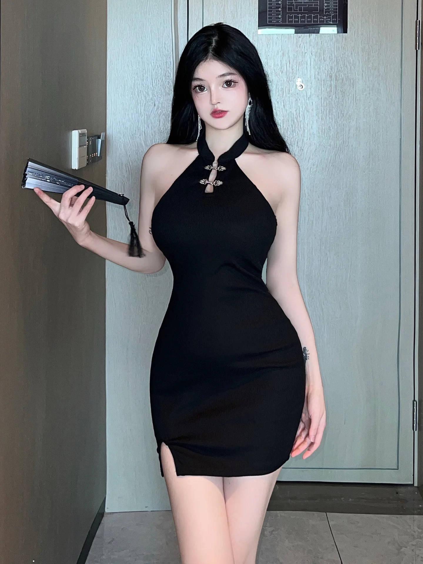 

Elegant Passion Mature Gentle Fashion Charm Dress Temptation Sexy Spicy Girl Hanging Neck Cheongsam Wrap Hip Dress Women 67YU