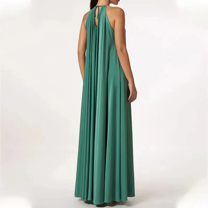 Рисунок 5 - Однотонное длинное платье с лямкой на шее 2023